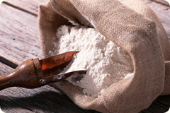 国産の小麦粉を使用